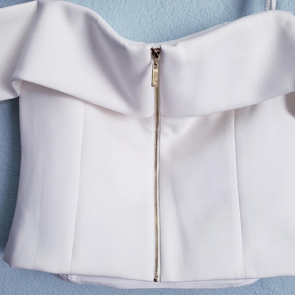 Eliza J White Off Shoulder Scuba Cropped Top - Picture 4 of 6
